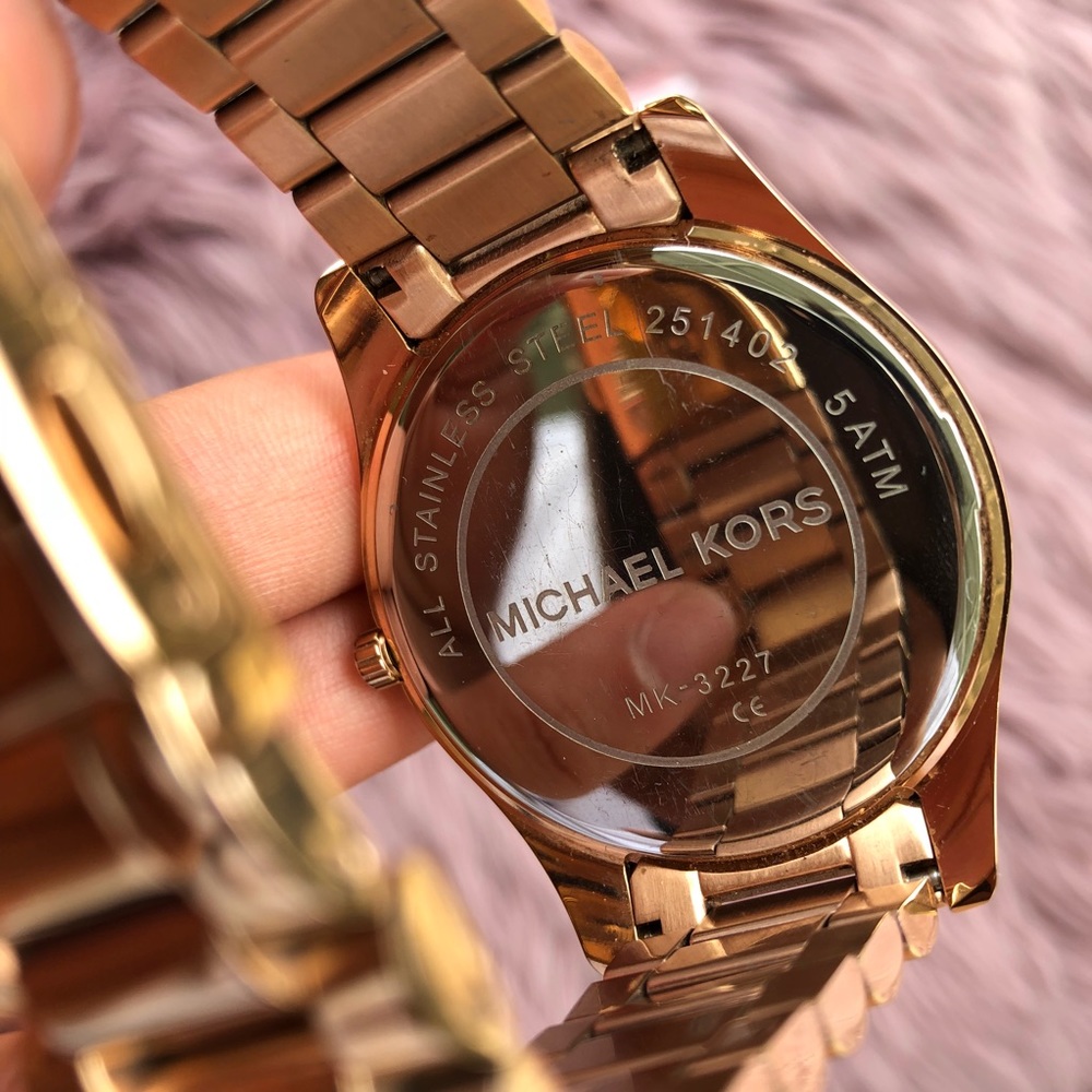 Michael Kors Gold Watch - Picture 7 of 8